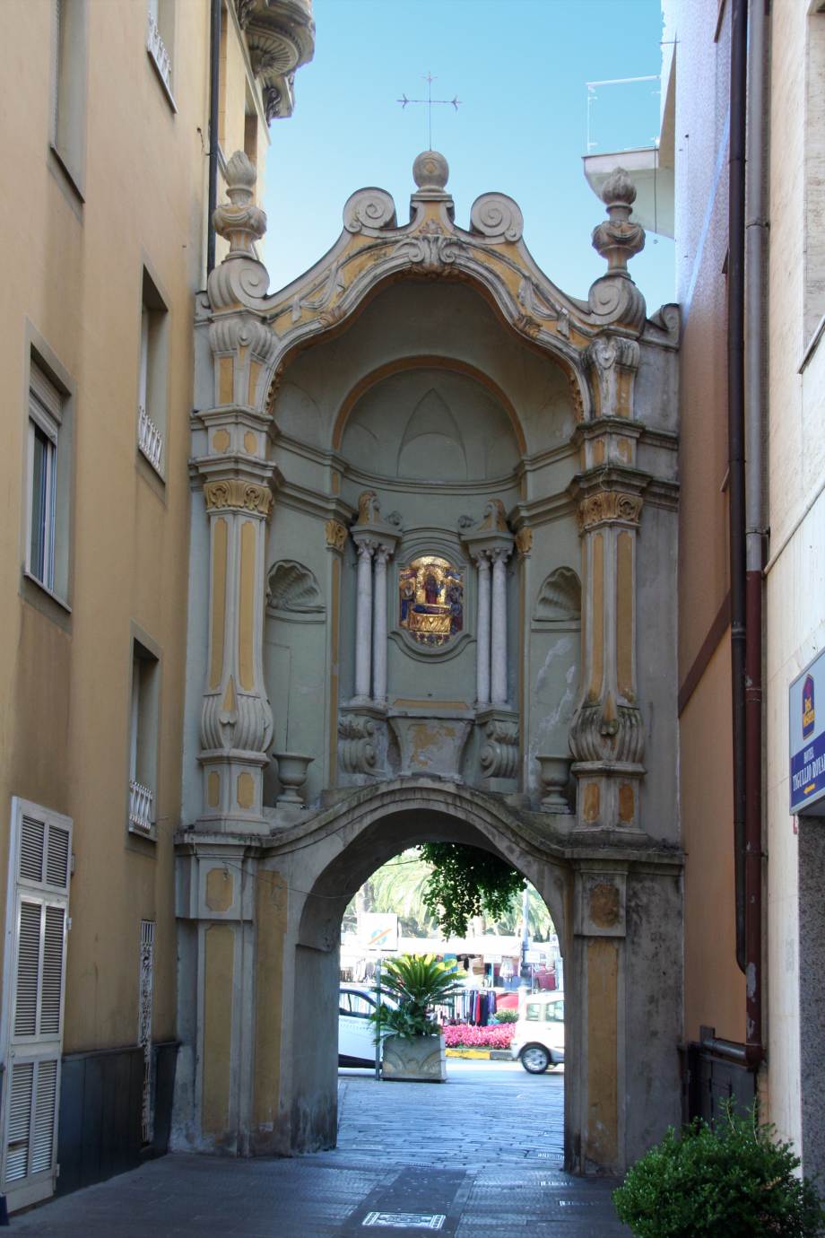 Porta delle Saline